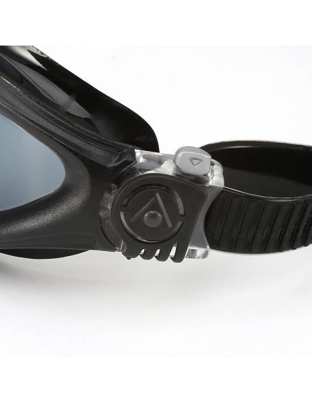 Aqua Sphere Kayenne getint