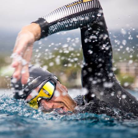 Aqua Sphere Vista Pro mirror