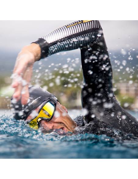 Aqua Sphere Vista Pro mirror